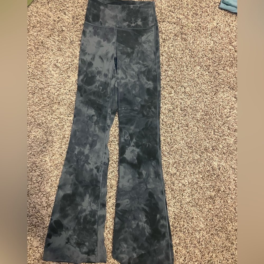 Lululemon flares